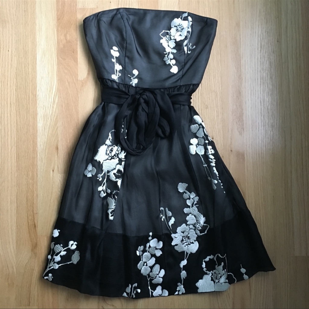 White House Black Market | Formal Dress